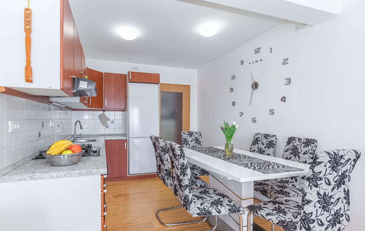 Branko B4 Apartment Пореч Екстериор снимка