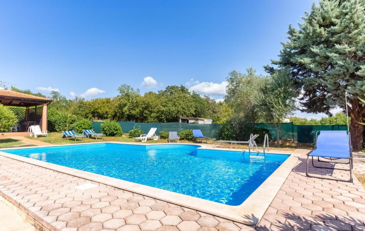 Branko B4 Apartment Пореч Екстериор снимка